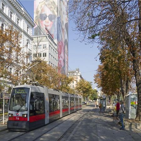Apartment Schottenring Wina Bagian luar foto